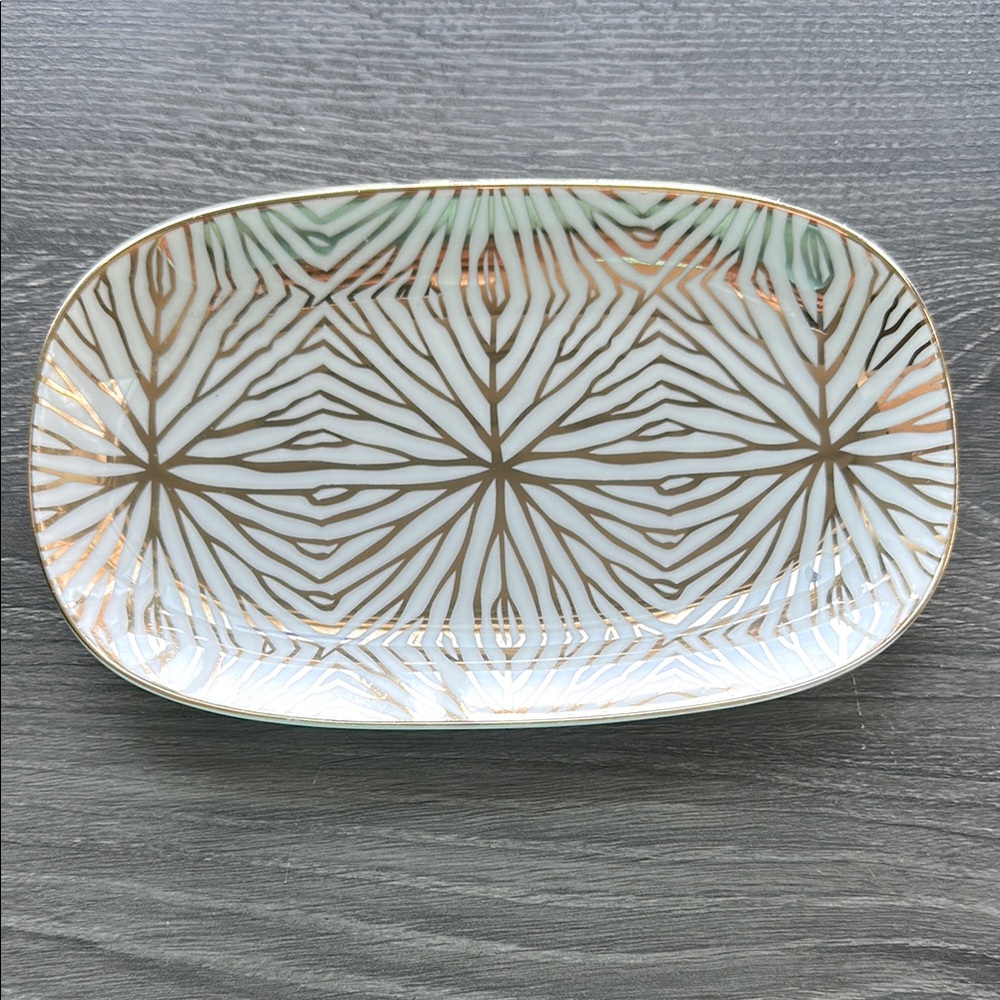 Talianna Lily Pad Catchall Tray